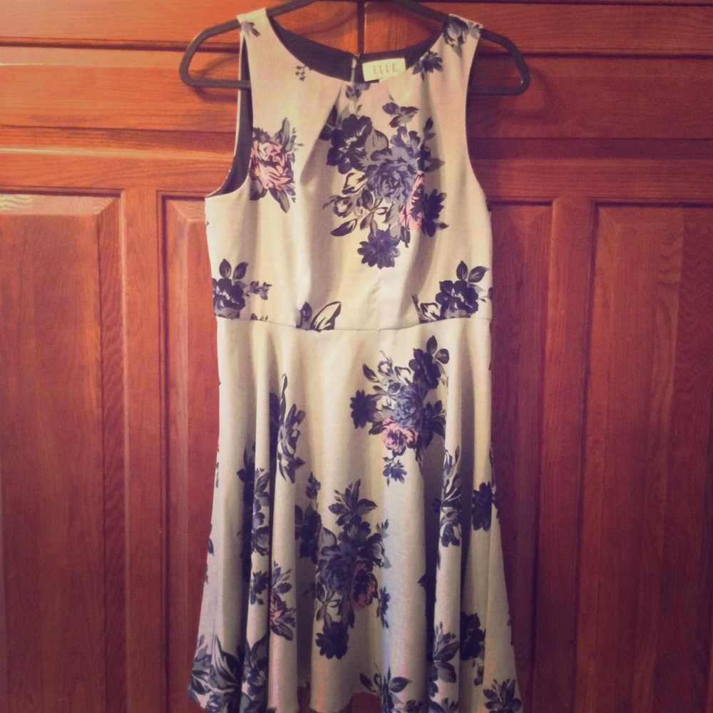 Elle dress